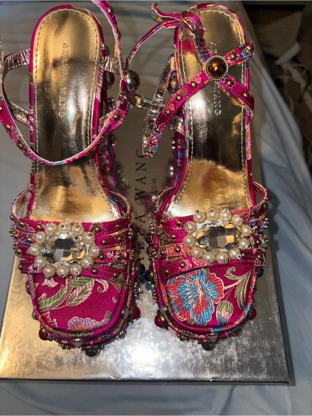 Azalea Wang Floral Embellished Pink Platform Sandals - Picture 4 of 7